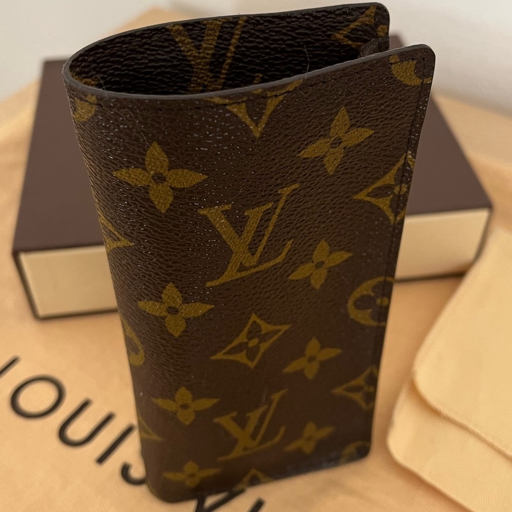 Rare Louis Vuitton Monogram Eye Glass Case Unisex Rare 1996 France